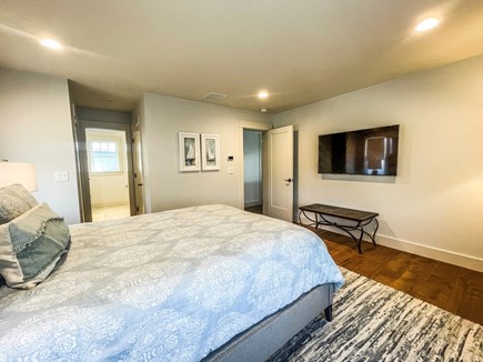 Downtown Edgartown Martha's Vineyard vacation rental - BR1 King with Ensuite