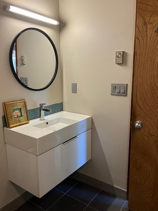 West Tisbury Martha's Vineyard vacation rental - Guest Bath