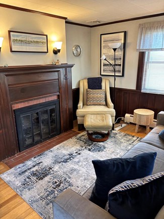 Vineyard Haven Martha's Vineyard vacation rental - Living room