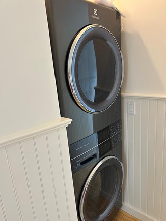 Oak Bluffs Martha's Vineyard vacation rental - Washer/Dryer