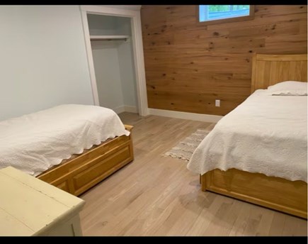 Oak Bluffs Martha's Vineyard vacation rental - Basement room with twin beds that pull out
