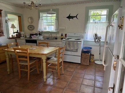 Edgartown Martha's Vineyard vacation rental - Quaint kitchen