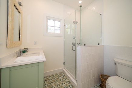 Oak Bluffs Martha's Vineyard vacation rental - Second Floor Full bath with Spa Shower