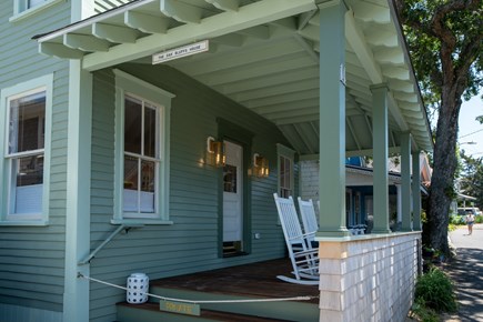 Oak Bluffs Martha's Vineyard vacation rental - Front Entrance