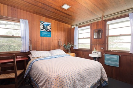 Chilmark Martha's Vineyard vacation rental - Queen