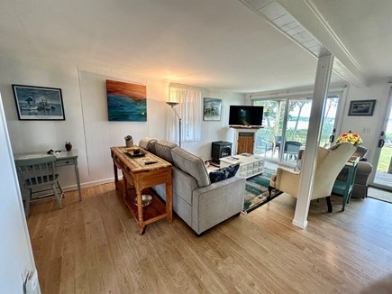 Oak Bluffs, Lagoon Pond Waterfront  Martha's Vineyard vacation rental - Living Room