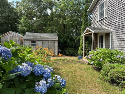 Oak Bluffs, Lagoon Pond Waterfront  Martha's Vineyard vacation rental - Road side entrance