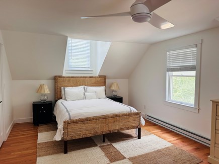 Oak Bluffs Martha's Vineyard vacation rental - Second Floor Queen