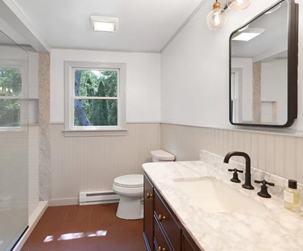 West Tisbury Martha's Vineyard vacation rental - Full Bath with walk-in Shower