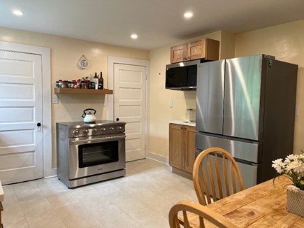 Oak Bluffs, East Chop Martha's Vineyard vacation rental - Kitchen