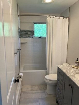 Edgartown Martha's Vineyard vacation rental - Updated Bathroom