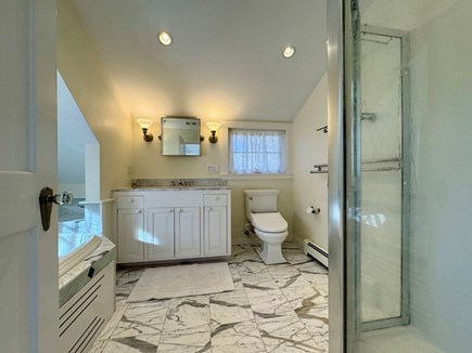Chilmark Martha's Vineyard vacation rental - Ensuite bath with tub and shower