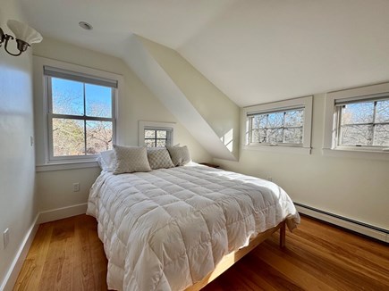 Chilmark Martha's Vineyard vacation rental - Queen bedroom is cozy and clean