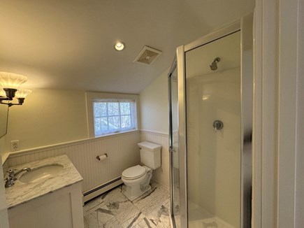 Chilmark Martha's Vineyard vacation rental - Shared shower upstairs