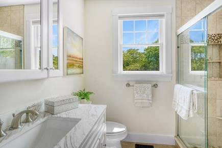 Edgartown  Martha's Vineyard vacation rental - Ensuite bathroom - 1st floor bedroom