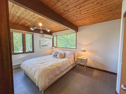Chilmark Martha's Vineyard vacation rental - BR4 Queen Bedroom, Lower Level