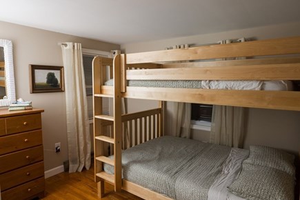 Oak Bluffs Martha's Vineyard vacation rental - Full over Full bunk bed - sleeps 4