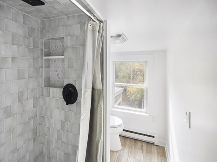 West Tisbury Martha's Vineyard vacation rental - Upper Bath