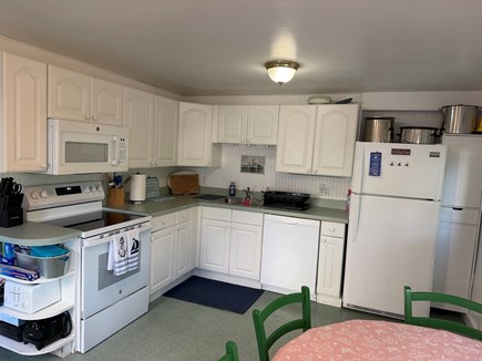 Oak Bluffs, East Chop Martha's Vineyard vacation rental - Kitchen with Dining Table