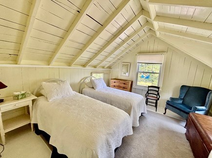 Oak Bluffs, East Chop Martha's Vineyard vacation rental - Bedroom with 2 twins