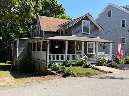 Oak Bluffs, East Chop Martha's Vineyard vacation rental - Front of House