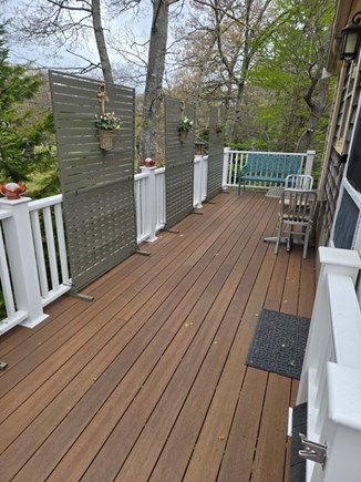Oak Bluffs Martha's Vineyard vacation rental - Garage Apartment Deck Front