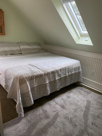 Vineyard Haven, Tisbury Martha's Vineyard vacation rental - Attic king bed