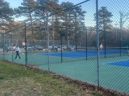 Vineyard Haven, Tisbury Martha's Vineyard vacation rental - Tennis and pickleball courts