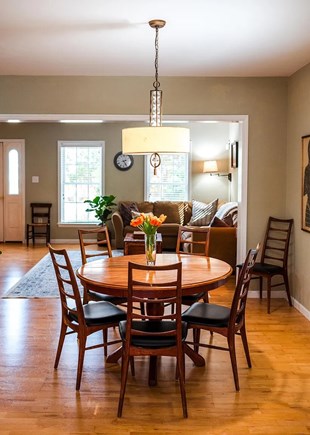 Vineyard Haven Martha's Vineyard vacation rental - Dining Room
