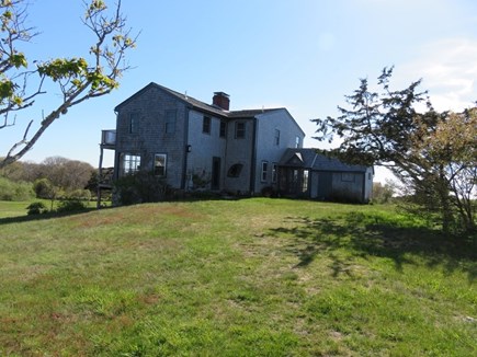 Aquinnah Martha's Vineyard vacation rental - Front yard