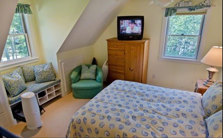 Edgartown Martha's Vineyard vacation rental - Guest room with queen bed.