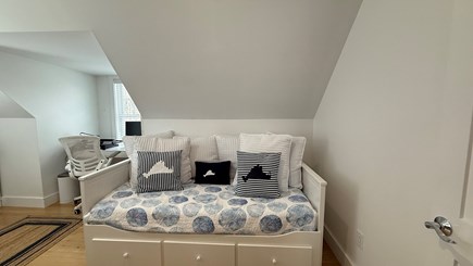 West Tisbury Martha's Vineyard vacation rental - BR3 Twin Daybed (can be converted to a Queen) No AC, Second Floor