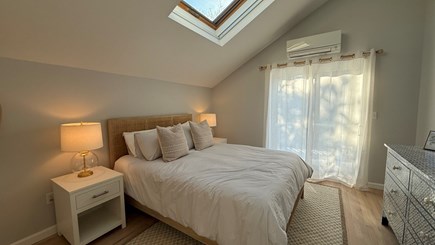 Katama-Edgartown Martha's Vineyard vacation rental - BR1 Queen with Adjoining Hall Bath, Second Floor