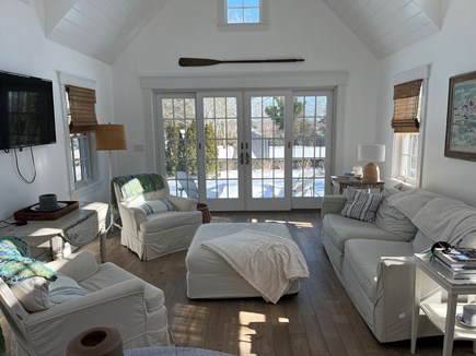 Vineyard Haven, Hydrangea House Martha's Vineyard vacation rental - Great room for tv, and relaxation