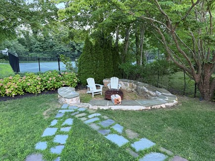 Vineyard Haven, Hydrangea House Martha's Vineyard vacation rental - Backyard fire pit