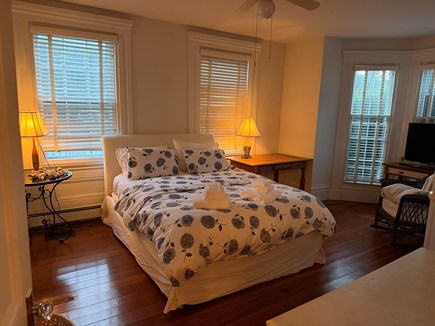 Vineyard Haven, Hydrangea House Martha's Vineyard vacation rental - Bedroom 5 w/Queen