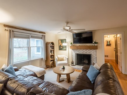 Edgartown Martha's Vineyard vacation rental - Comfortable living room with lots of seating