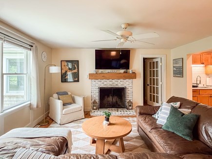 Edgartown Martha's Vineyard vacation rental - Comfortable living room w/ lots of seating
