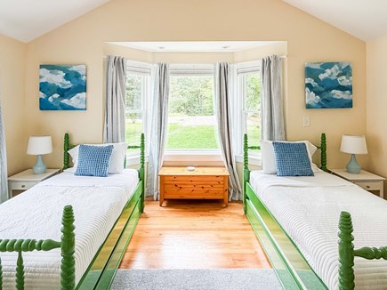 Edgartown Martha's Vineyard vacation rental - Twin bedroom (can be converted to King upon request)