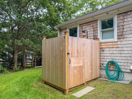 Edgartown Martha's Vineyard vacation rental - Large outdoor shower