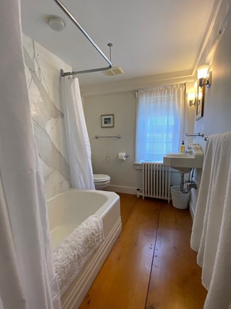 Edgartown Martha's Vineyard vacation rental - Full bath 2