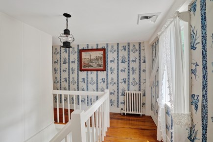 Edgartown Martha's Vineyard vacation rental - Upstairs hallway