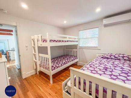 Oak Bluffs Martha's Vineyard vacation rental - Bunk and roll out bed