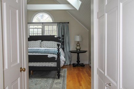 Katama-Edgartown Martha's Vineyard vacation rental - BR2 King with En Suite, Second Floor