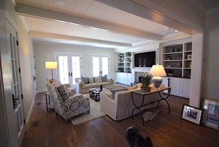 Edgartown, Mill Hill Farms Martha's Vineyard vacation rental - Livingroom with Fireplace