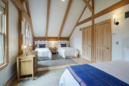 Edgartown, Katama and Close to Downtown Martha's Vineyard vacation rental - Room with 3 twins.
