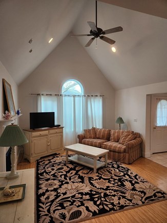 Edgartown Martha's Vineyard vacation rental - Living room