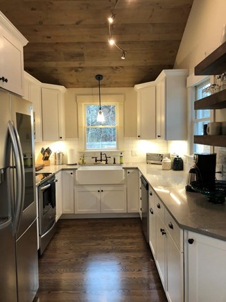 Oak Bluffs Martha's Vineyard vacation rental - Kitchen