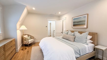 Edgartown Martha's Vineyard vacation rental - BR2 King En Suite, Second Floor
