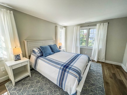 Edgartown Martha's Vineyard vacation rental - BR2 Queen En Suite, Second Floor